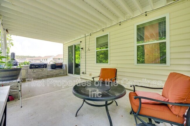 Building Photo - 18518 Lahaina Ln
