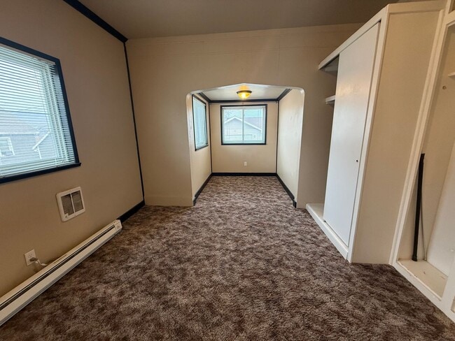 Building Photo - 309 N Emerson Ave