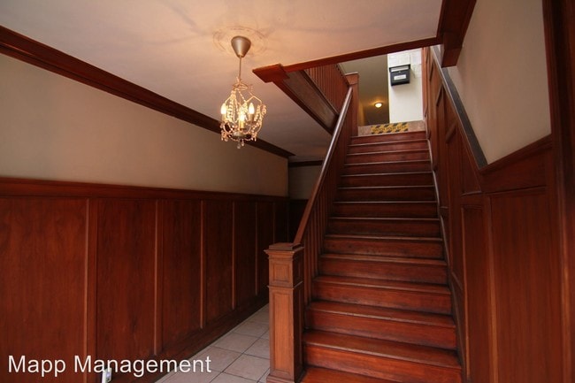 Building Photo - 1525 Cassil Pl