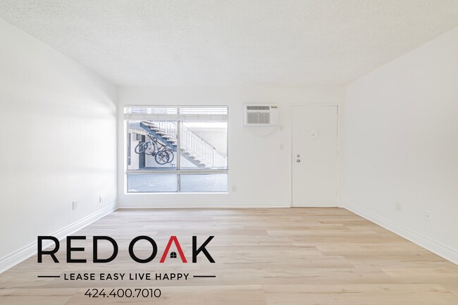 Building Photo - 6555 1/4 La Mirada Ave-10