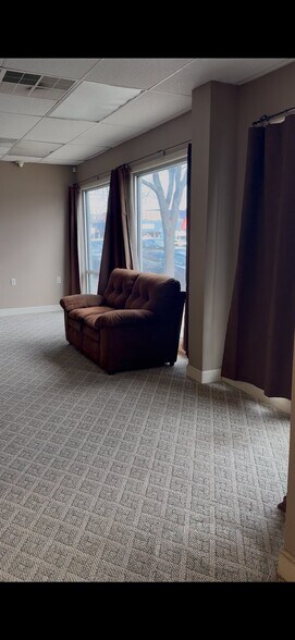 Building Photo - 414-416 Market St