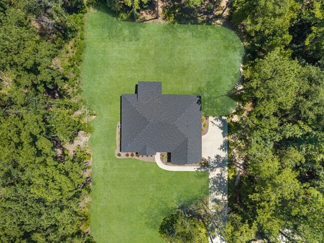 Building Photo - 1253 E Hampton Dr