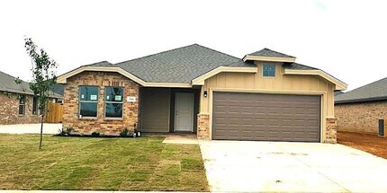 Building Photo - 2516 S CR-1103