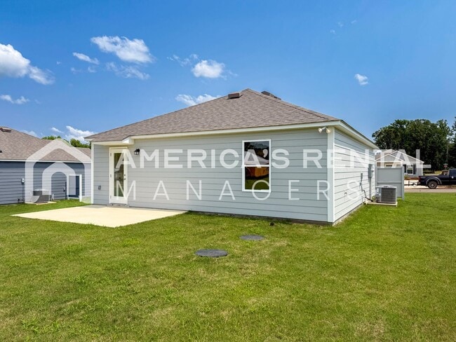 Building Photo - Home for rent in Tuscaloosa! Available to View Now!