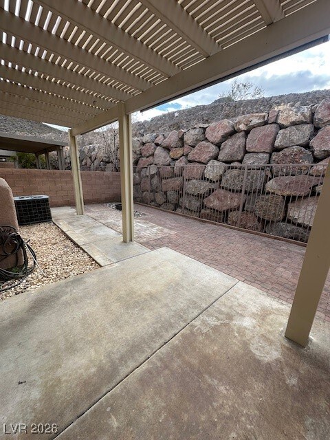 Building Photo - 683 Value Ridge Ave