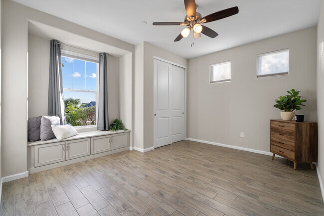 Building Photo - 14224 N Silverleaf Ln