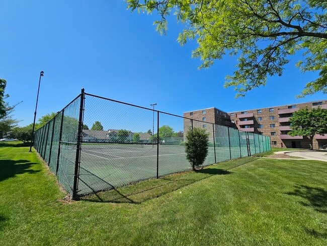 Building Photo - 1463 Mercury Dr