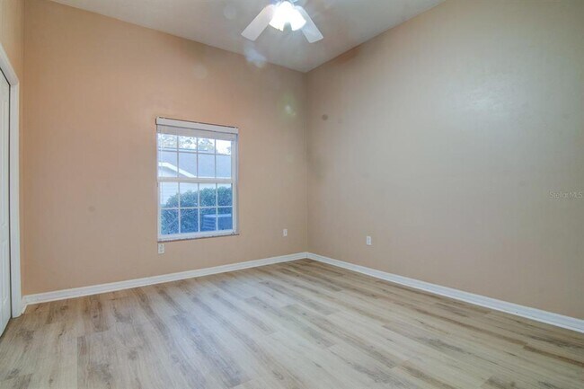 Building Photo - 8362 SW 11th Rd