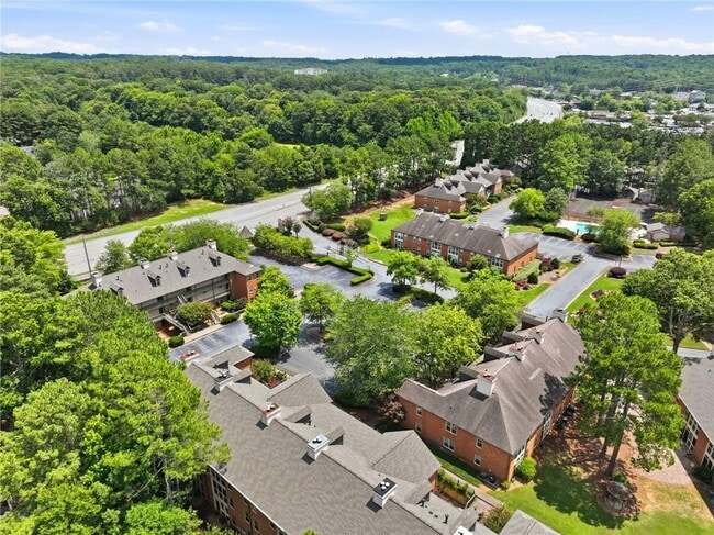 Building Photo - 117 Brittany Ct