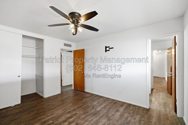 Building Photo - 4232 W Keim Dr