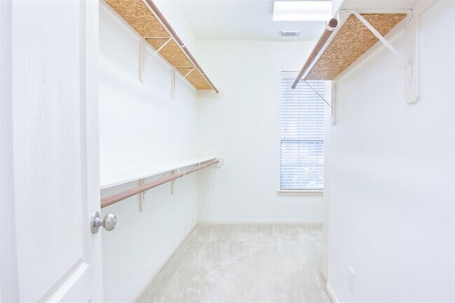 Building Photo - 17811 Skyline Arbor Terrace