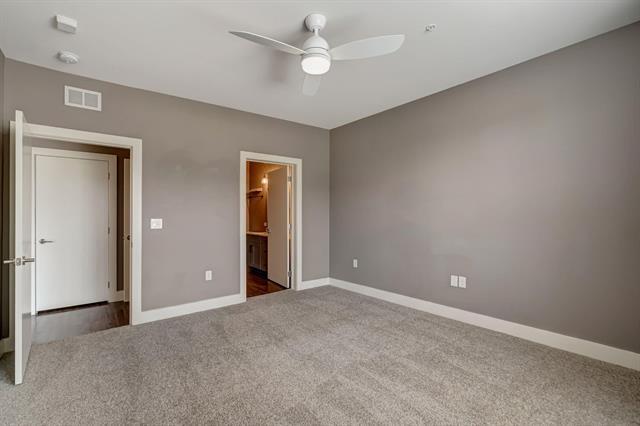 Building Photo - 3517 Windhaven Pkwy