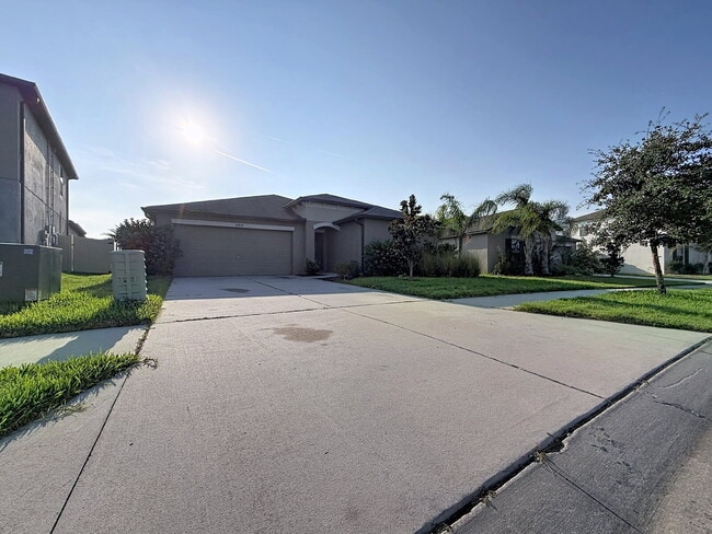 Building Photo - 31857 Sun Kettle Lp