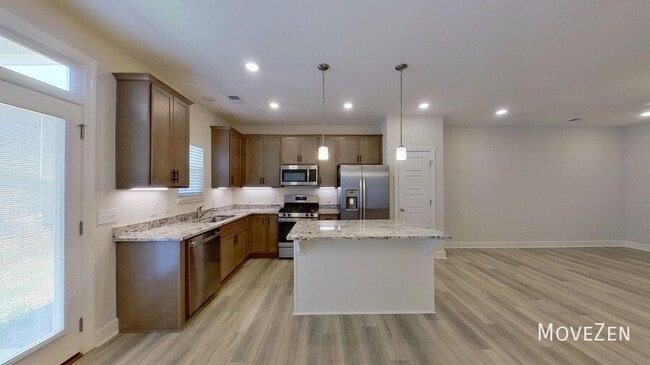 Building Photo - 327 Hollenbeck Pl