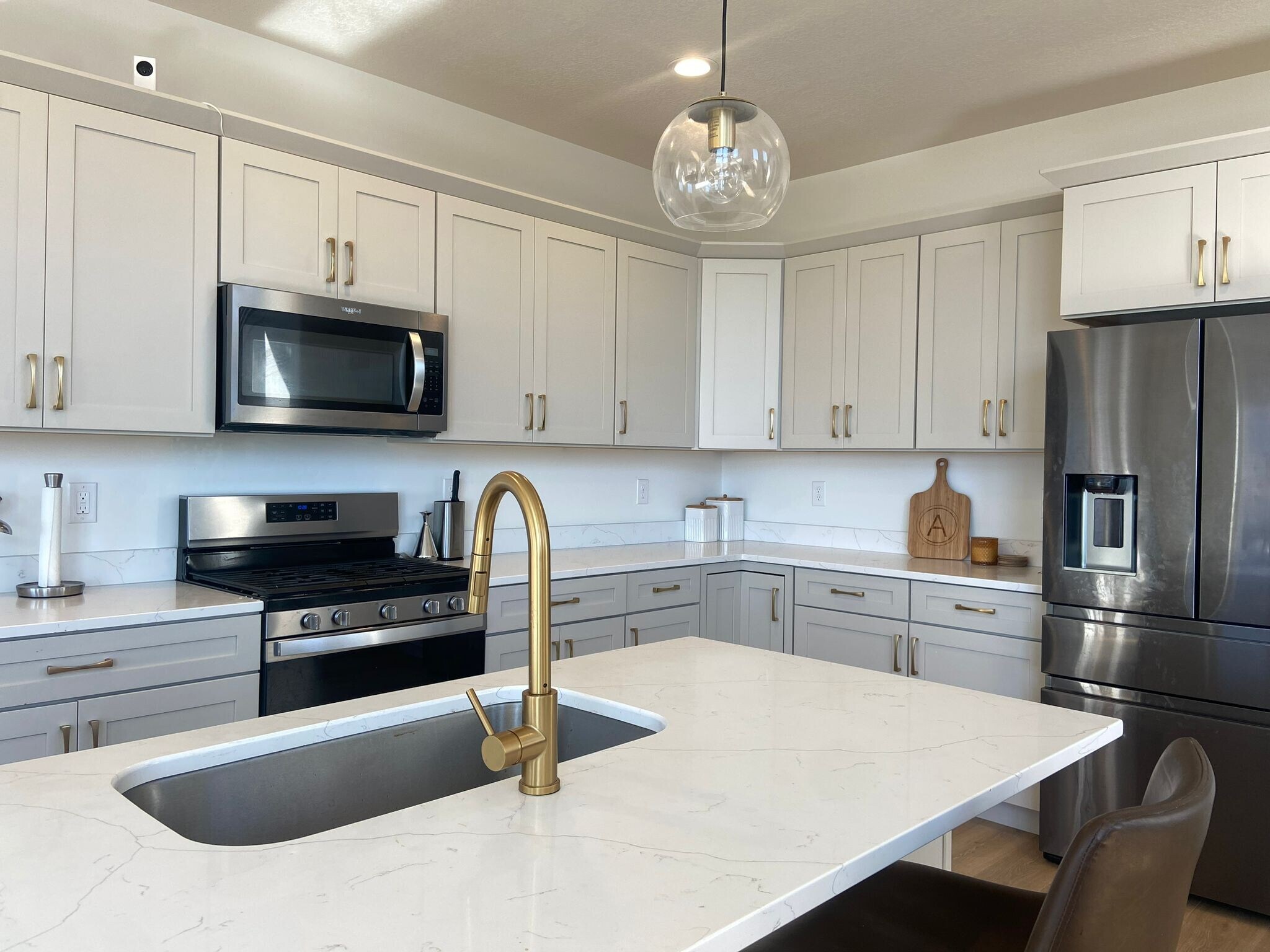 Building Photo - 1307 W Quailhill Rd