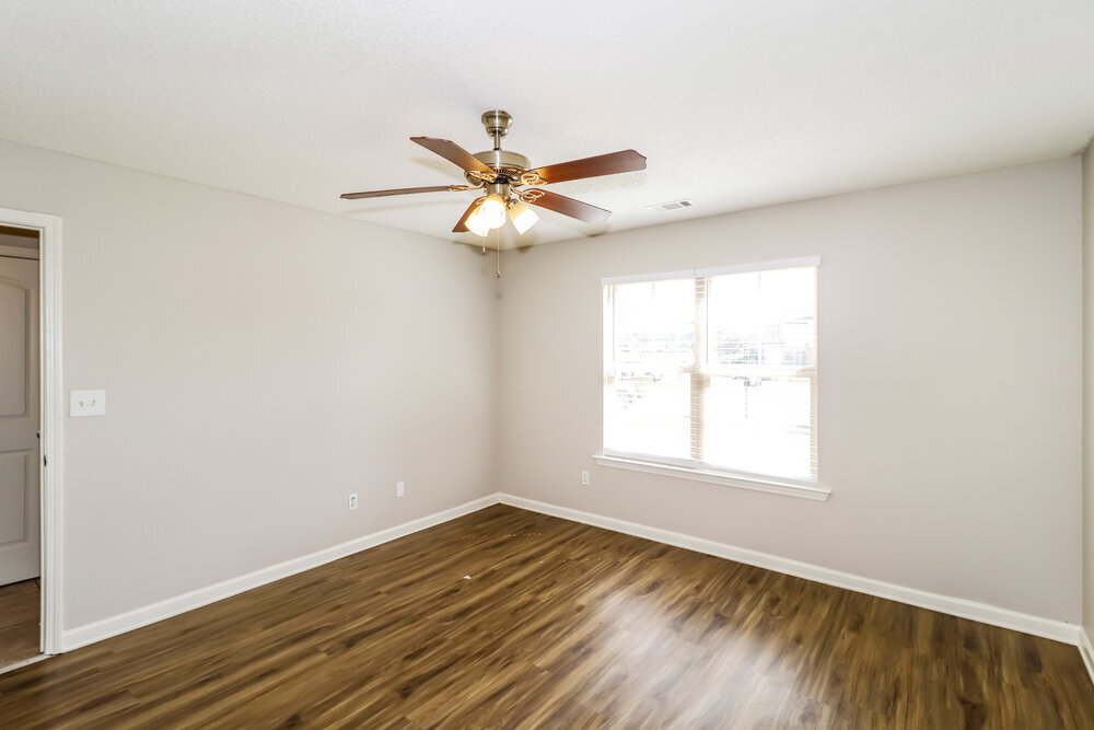 Building Photo - 9236 Lazzini Cove