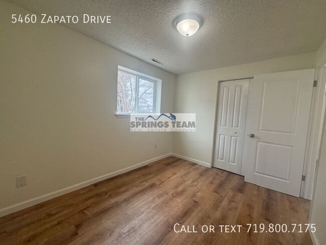 Building Photo - 5460 Zapato Dr