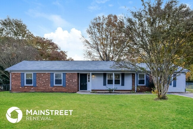 Building Photo - 2349 Swindon Ln