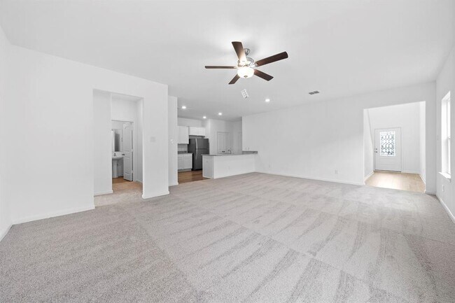 Building Photo - 336 Fairlawn Wy