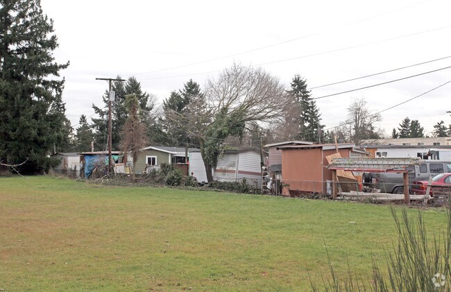 Building Photo - Green Acres Mobile Home Park
