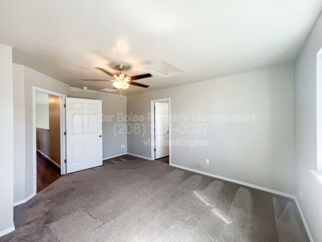 Building Photo - 2474 N Iditarod Way