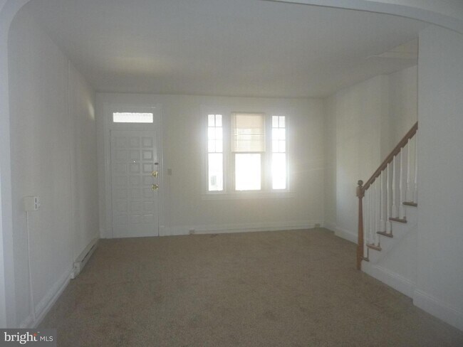 Primary Photo - 408 Camden Ct