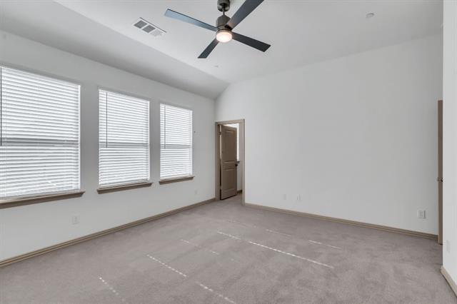 Building Photo - 8894 Scarp Hl Ln