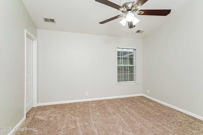Building Photo - 9216 River Trail Dr