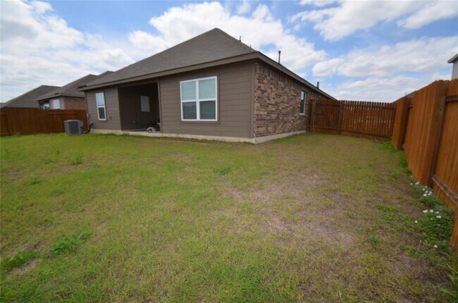 Building Photo - 1187 Amy Dr