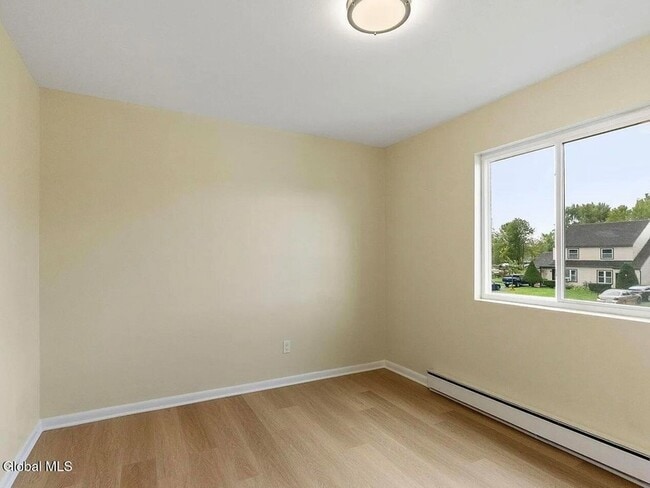 Building Photo - 19 Harvest Way