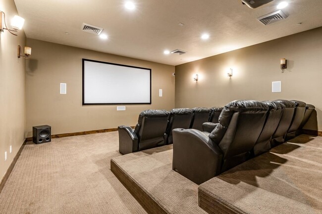 Building Photo - Fully Furnished Mountain Modern Twin Home ...