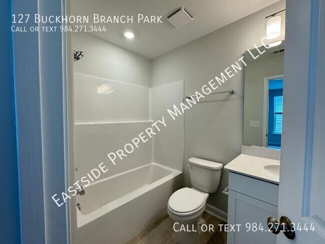 Building Photo - 127 Buckhorn Br Pk