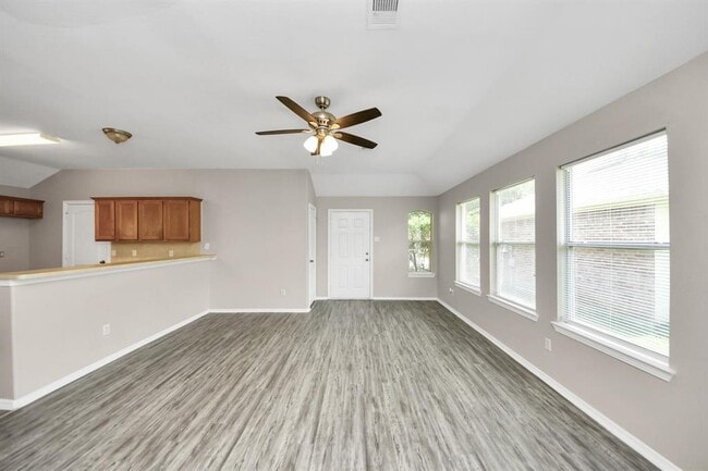 Building Photo - 24311 Hard Wood Dr