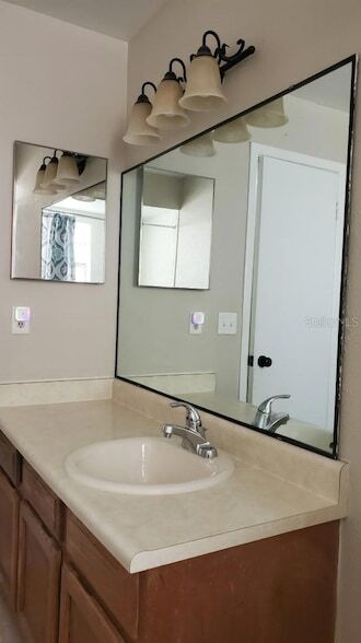 Building Photo - 1311 Alfonzo Cir