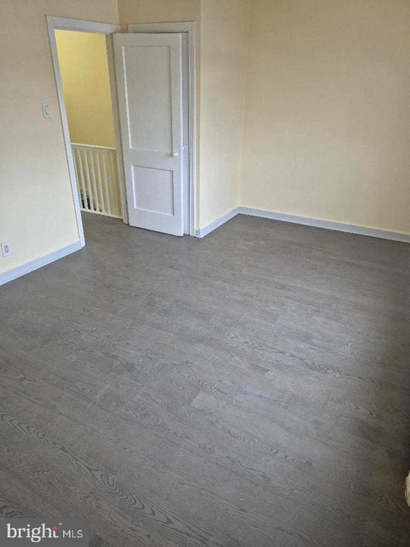 Building Photo - 5345 W Columbia Ave