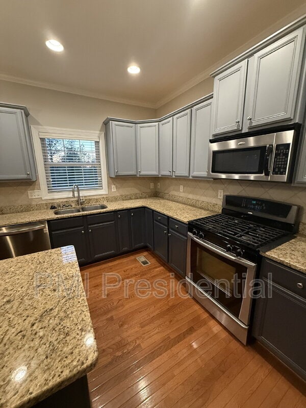 Building Photo - 14030 Wiley Cir