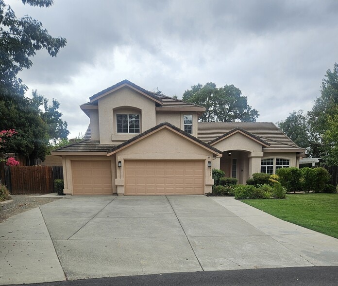 Primary Photo - 5500 Granite Falls Way