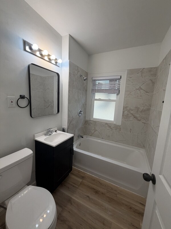 Building Photo - 4427 W 49th St