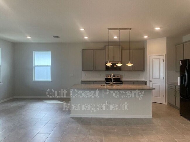 Building Photo - 2207 Midnight Pearl Dr