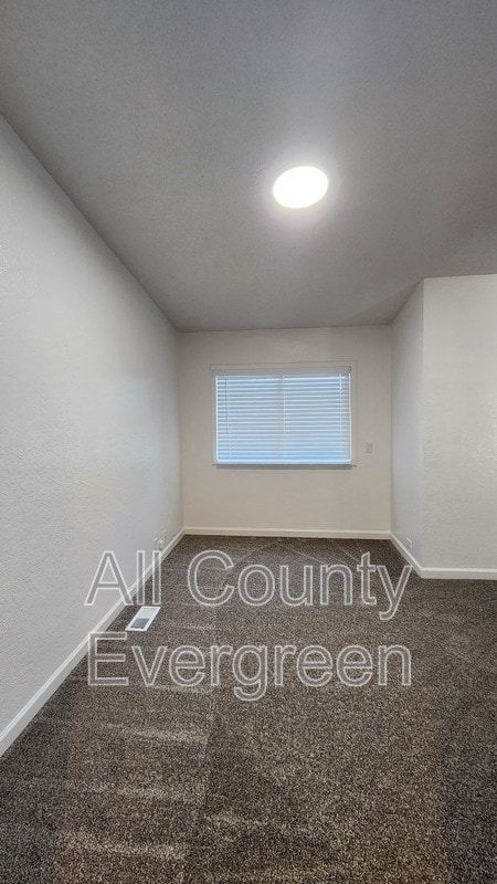 Building Photo - 33425 Benbow Dr E