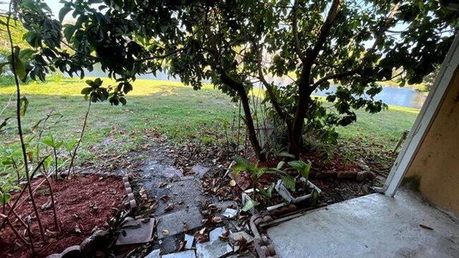 Building Photo - 9110 Orchid Tree Ln