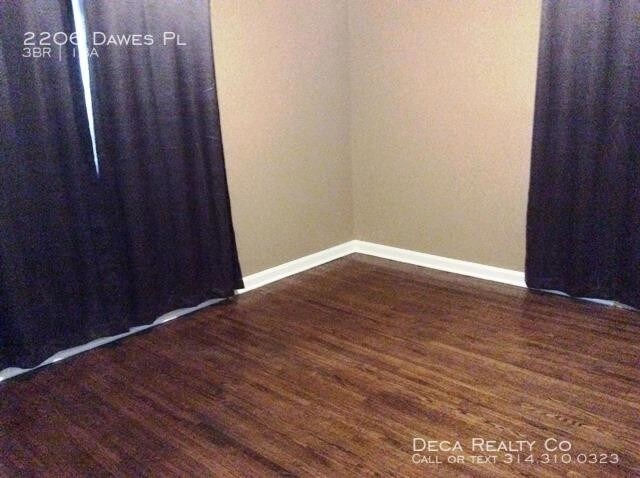 Building Photo - 3 bedroom in Saint Louis MO 63114