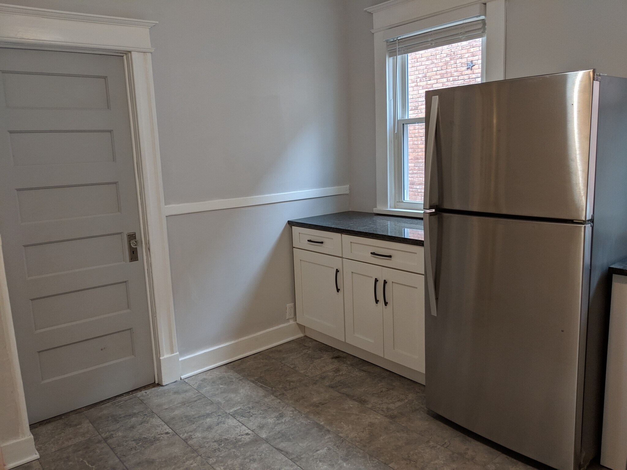 Kitchen and back door - 32 Pawling Avenue
