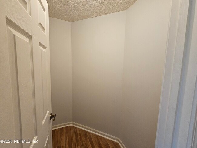 Building Photo - 9032 Cumberland Forest Way