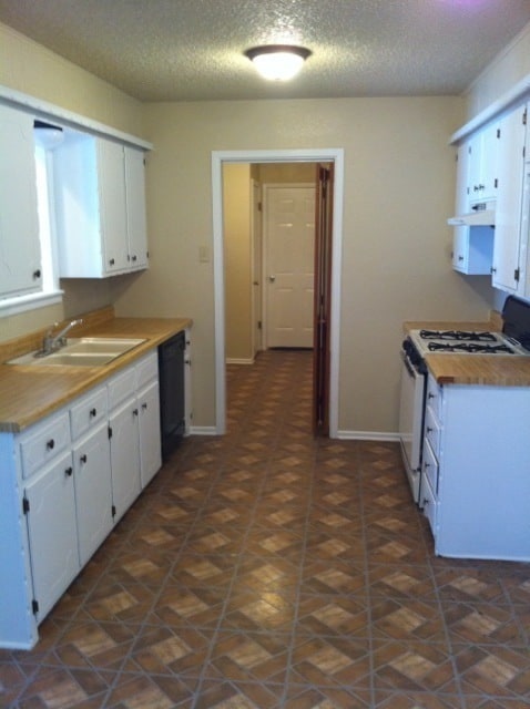 Building Photo - Updated 3/2/1 Great location for TTU/LCU/Medical District - Available AUGUST