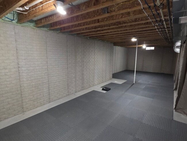 Building Photo - 4 bedroom Sussex home in Village Estates