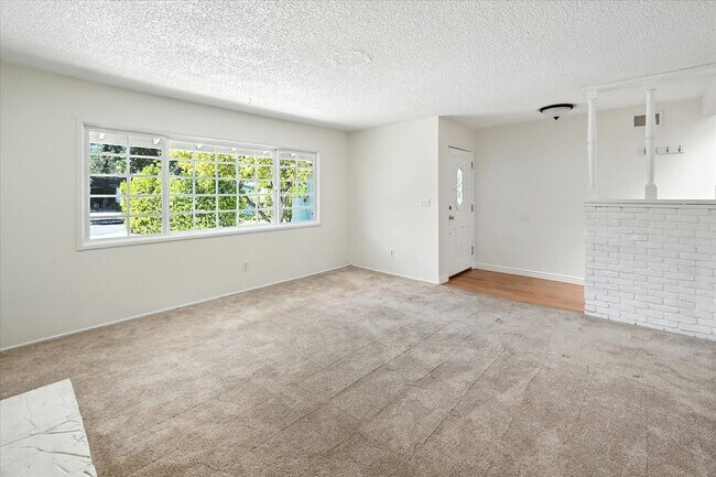 Building Photo - 8846 Laramie Ave