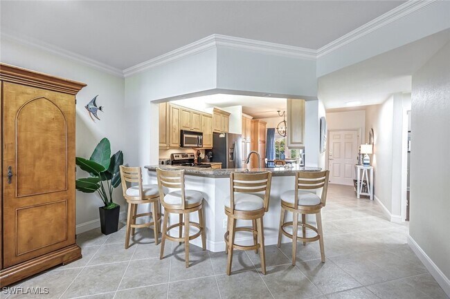 Building Photo - 832 Tanbark Dr