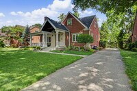 Building Photo - 333 E Thruston Blvd