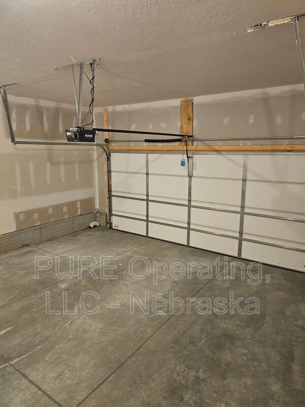 Building Photo - 17451 Tucker St